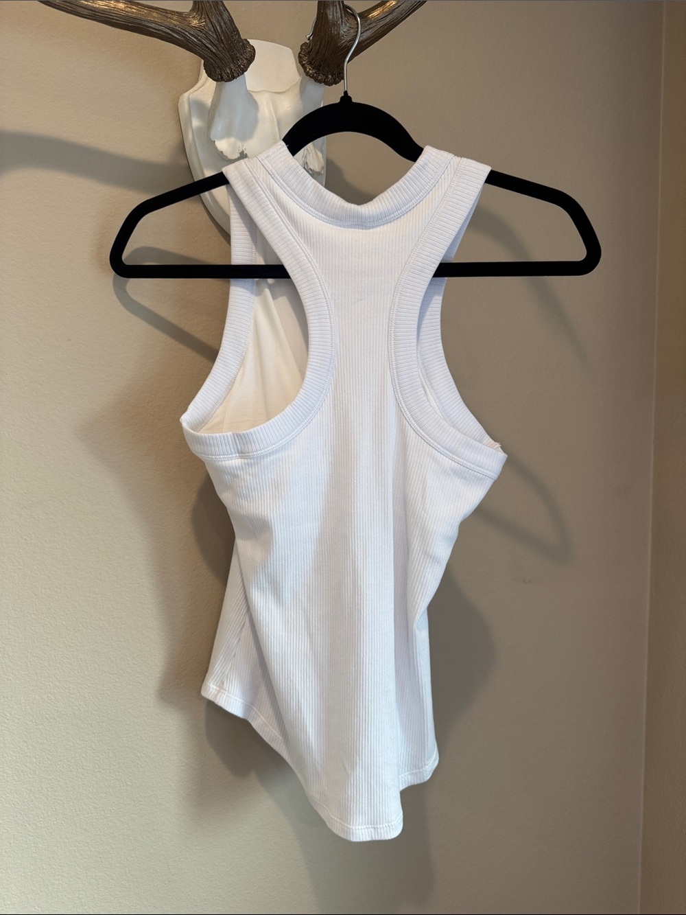 Fabletics White Ribbed High-Neck Tank - Picture 3 of 3